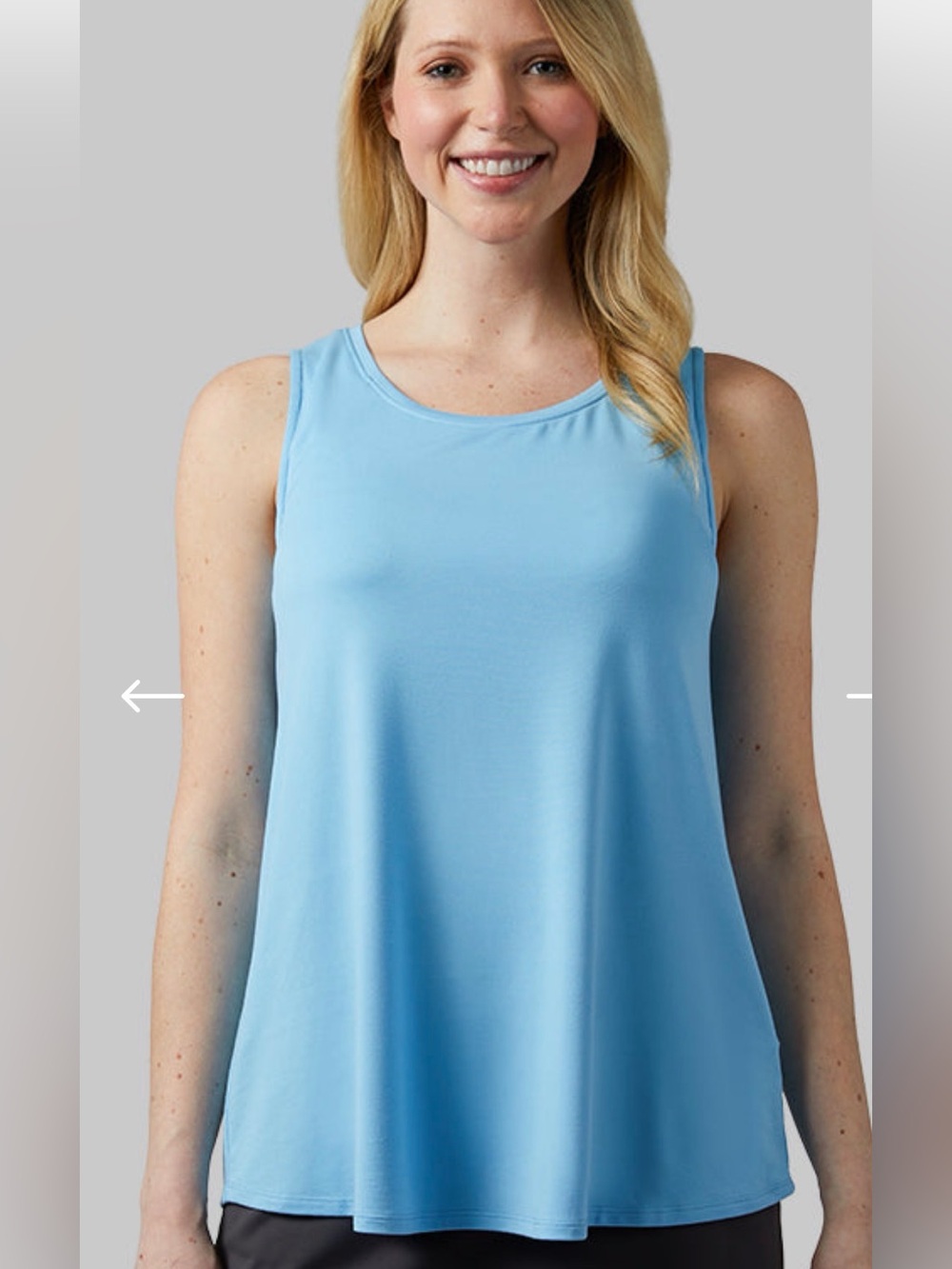 32 Degrees BUNDLE Ladies' Large Cool Flowy Tank w/Built in Bra NWT Blue & white